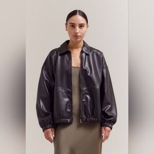 Classic Bomber Jacket,Black